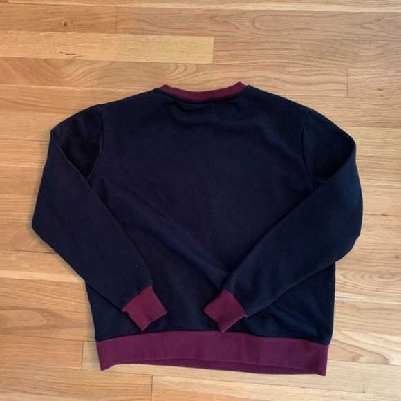 Harry Potter Hogwarts AUthentic Sweatshirt - Picture 6 of 7